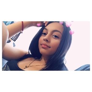 Meet your Posher, Jocelyn